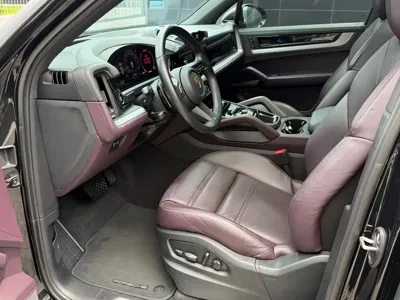 Porsche Cayenne 2024, 27500 км, за 98291.21 USD - фото 7