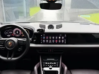 Porsche Cayenne 2024, 27500 км, за 98291.21 USD - фото 8