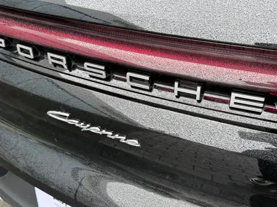 Porsche Cayenne 2024, 27500 км, за 98291.21 USD - фото 16