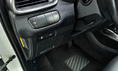 Kia Sorento 2016, 157507 км, за 7811.47 USD - фото 15