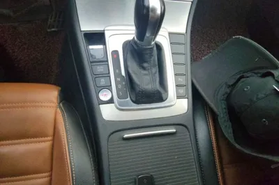 Volkswagen FAW-Volkswagen CC 2015, 143200 км, за 6380 USD