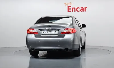 Infiniti M 2011, 163057 км, за 3610.35 USD