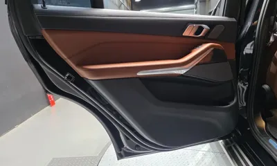 BMW X7 2026, 6508 км, за 111382.94 USD - фото 25