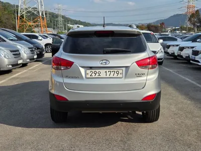 Hyundai Tucson 2011, 135000 км, за 3250.82 USD