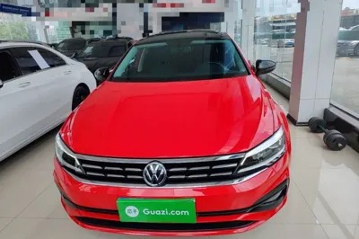 Volkswagen Lamando 2019, 67600 км, за 10111 USD