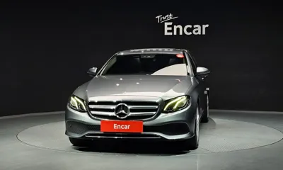 Mercedes-Benz E-Class 2018, 129608 км, за 9946.04 USD - фото 3