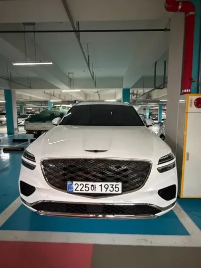 Genesis GV70 2025, 7800 км, за 17120.58 USD - фото 9
