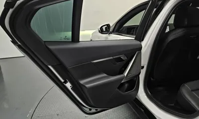 BMW 5-Series 2026, 6362 км, за 45544.72 USD - фото 25