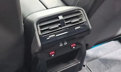 BMW 5-Series 2026, 6362 км, за 45544.72 USD - фото 32