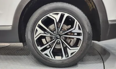 Hyundai Santafe 2019, 106237 км, за 11886.35 USD