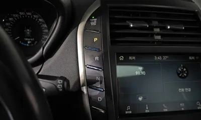 Lincoln MKC 2018, 50765 км, за 9839.83 USD - фото 9