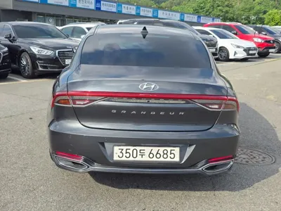 Hyundai Grandeur 2021, 77250 км, за 13586.42 USD