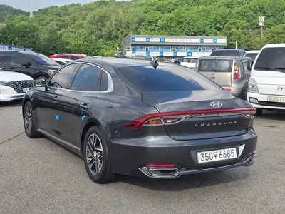 Hyundai Grandeur 2021, 77250 км, за 13586.42 USD - фото 6