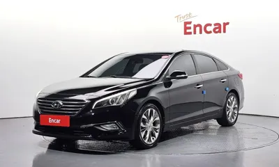 Hyundai Sonata · 2015 год