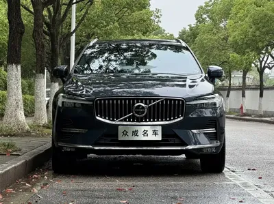 Volvo XC60 2022, 73000 км, за 22071.38 USD