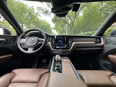 Volvo XC60 2022, 73000 км, за 22071.38 USD - фото 14
