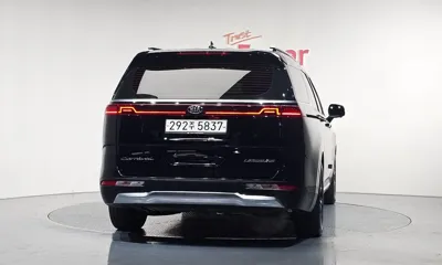 Kia Canival 2021, 205027 км, за 12913.9 USD