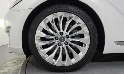 Genesis EQ900 2016, 273869 км, за 7862.57 USD