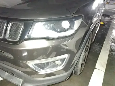 Jeep Compass 2018, 105399 км, за 5444.27 USD
