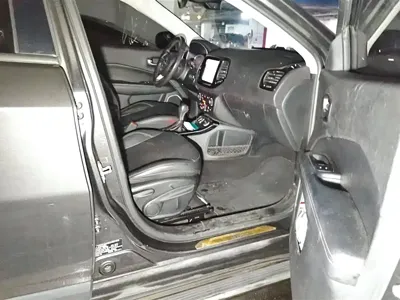 Jeep Compass 2018, 105399 км, за 5444.27 USD - фото 8