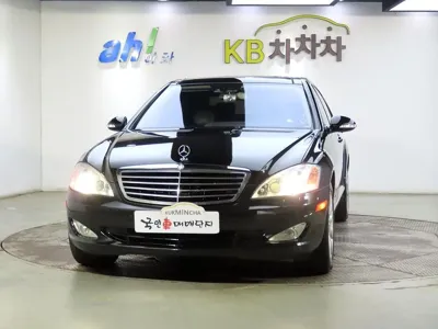Mercedes-Benz S-Class 2007, 171018 км, за 3216.49 USD
