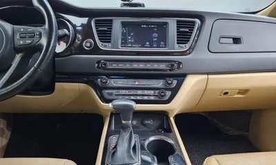 Kia Canival 2019, 62338 км, за 11596.1 USD - фото 17