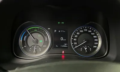 Hyundai Kona 2020, 112586 км, за 10307.23 USD - фото 8