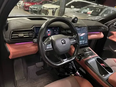 Nio EC6 2022, 72000 км, за 13816.68 USD - фото 7