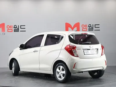 ChevroletGMDaewoo Spark 2016, 102648 км, за 2925.31 USD