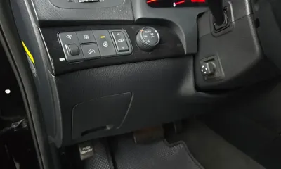 Kia Mohave 2015, 209880 км, за 4923.2 USD - фото 16