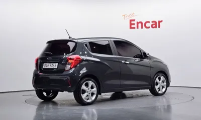 ChevroletGMDaewoo Spark 2017, 60312 км, за 4332.41 USD