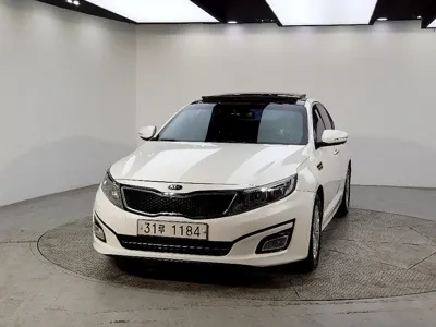 Kia K5 2014, 176531 км, за 3164.85 USD