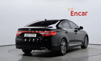 Hyundai Grandeur 2014, 212464 км, за 2973.24 USD