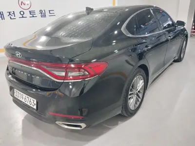 Hyundai Grandeur 2019, 126939 км, за 9425.99 USD
