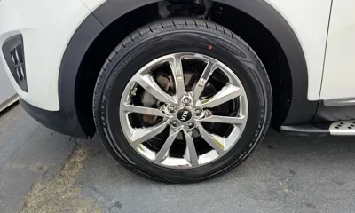 Kia Sorento 2016, 183739 км, за 7785.02 USD