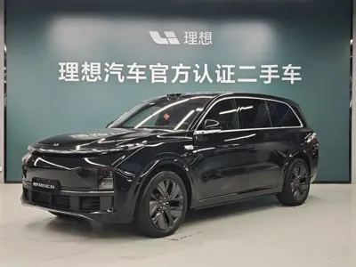 Li Auto Li L9 · 2023 год