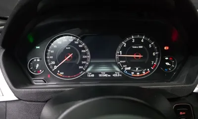 BMW 3-Series 2018, 161042 км, за 11051.16 USD - фото 8