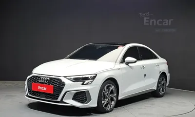 Audi A3 · 2023 год