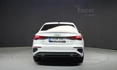 Audi A3 2023, 24100 км, за 15276.6 USD