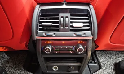 BMW X5M 2017, 83986 км, за 26652.79 USD - фото 17