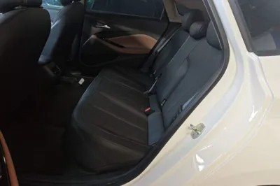 Buick Verano 2022, 25400 км, за 9957 USD - фото 20