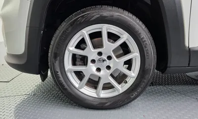 Jeep Renegade 2021, 79618 км, за 8794.79 USD