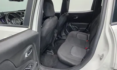 Jeep Renegade 2021, 79618 км, за 8790.78 USD - фото 12