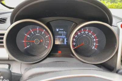 SsangYong Tivolan 2015, 38100 км, за 7215 USD - фото 11