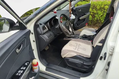 SsangYong Tivolan 2015, 38100 км, за 7215 USD - фото 16