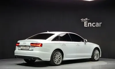 Audi A6 2016, 121077 км, за 7877.12 USD