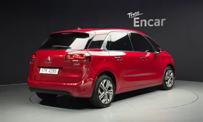 Citroen-DS C4 Picasso 2015, 66558 км, за 4693.29 USD