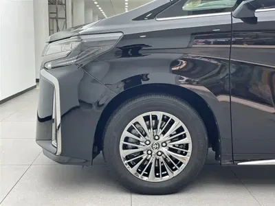 Toyota Alphard 2023, 93000 км, за 75857.61 USD - фото 6