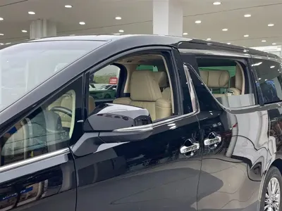 Toyota Alphard 2023, 93000 км, за 75857.61 USD - фото 7