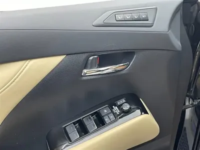 Toyota Alphard 2023, 93000 км, за 75857.61 USD - фото 10